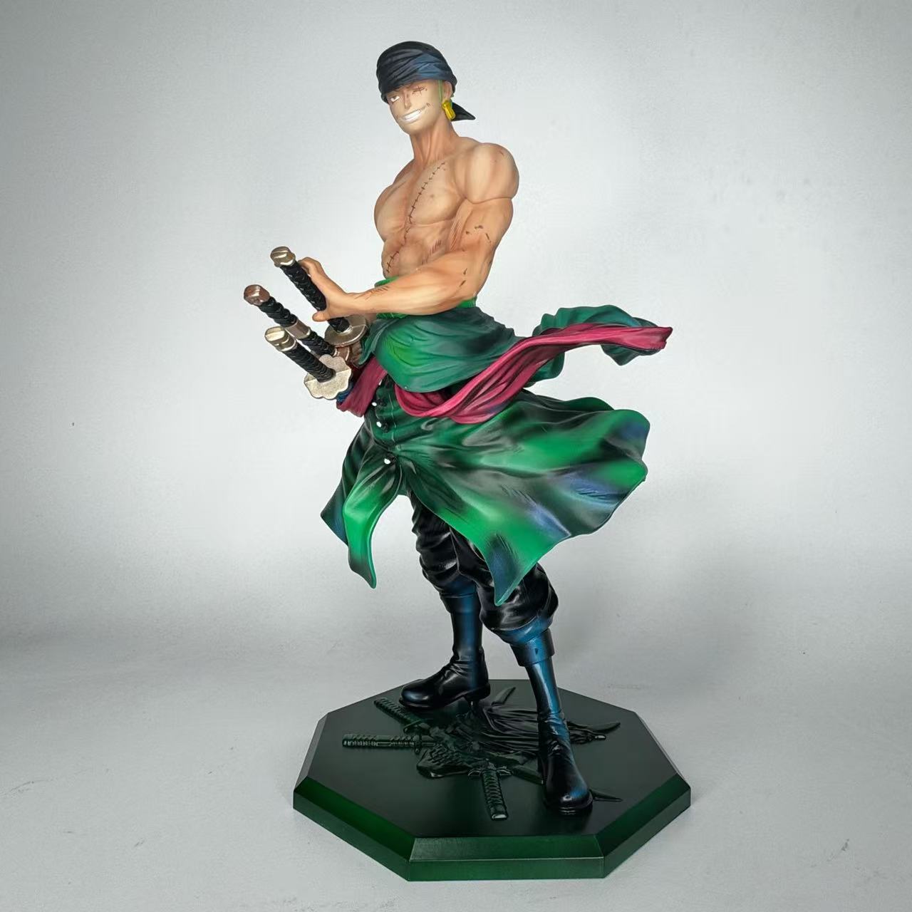 One Piece Collector's Edition: - đánh giá và giá Zoro Anime Merchandise