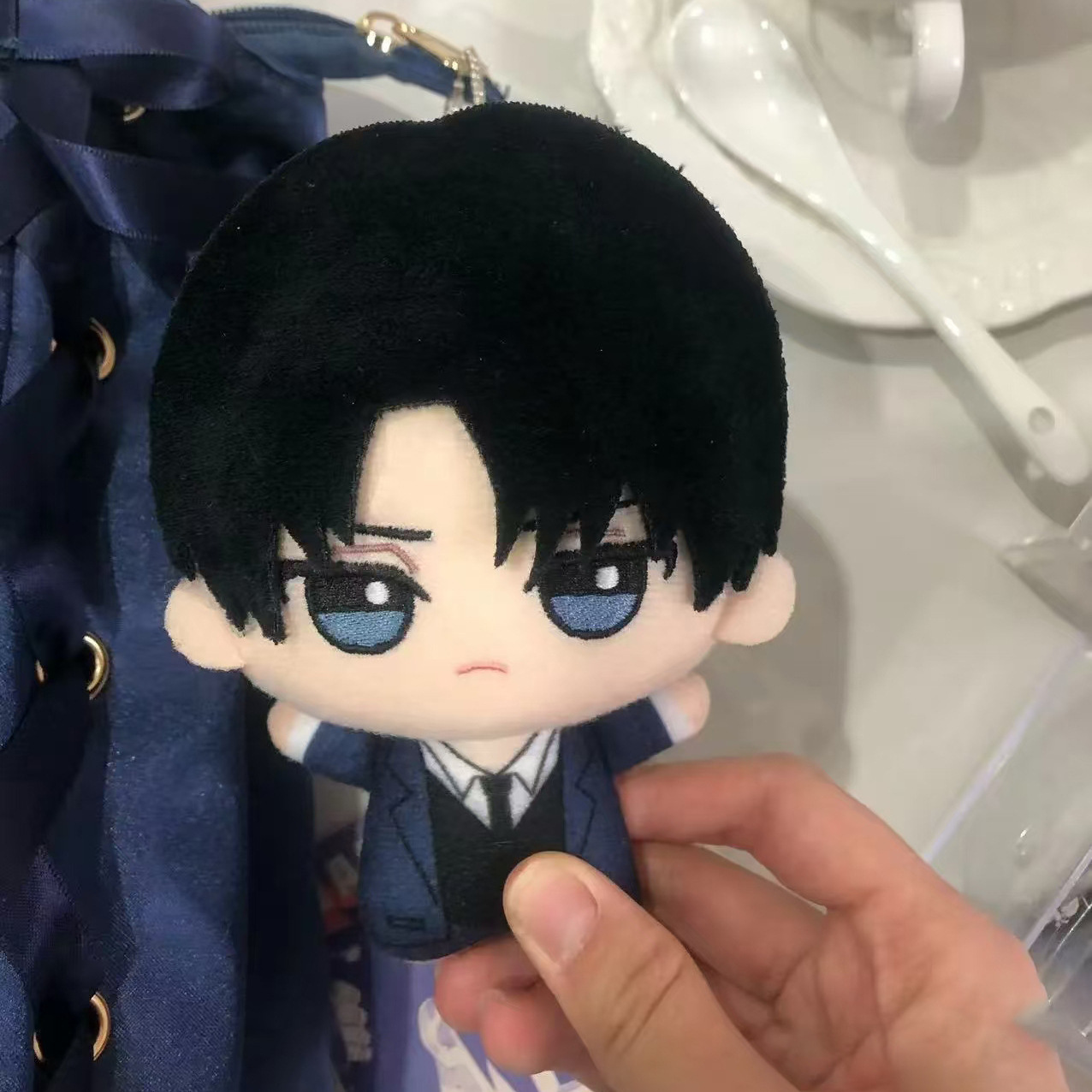 10cm Levi Ackerman Plushie Ani - đánh giá và giá Anime Merchandise Figure
